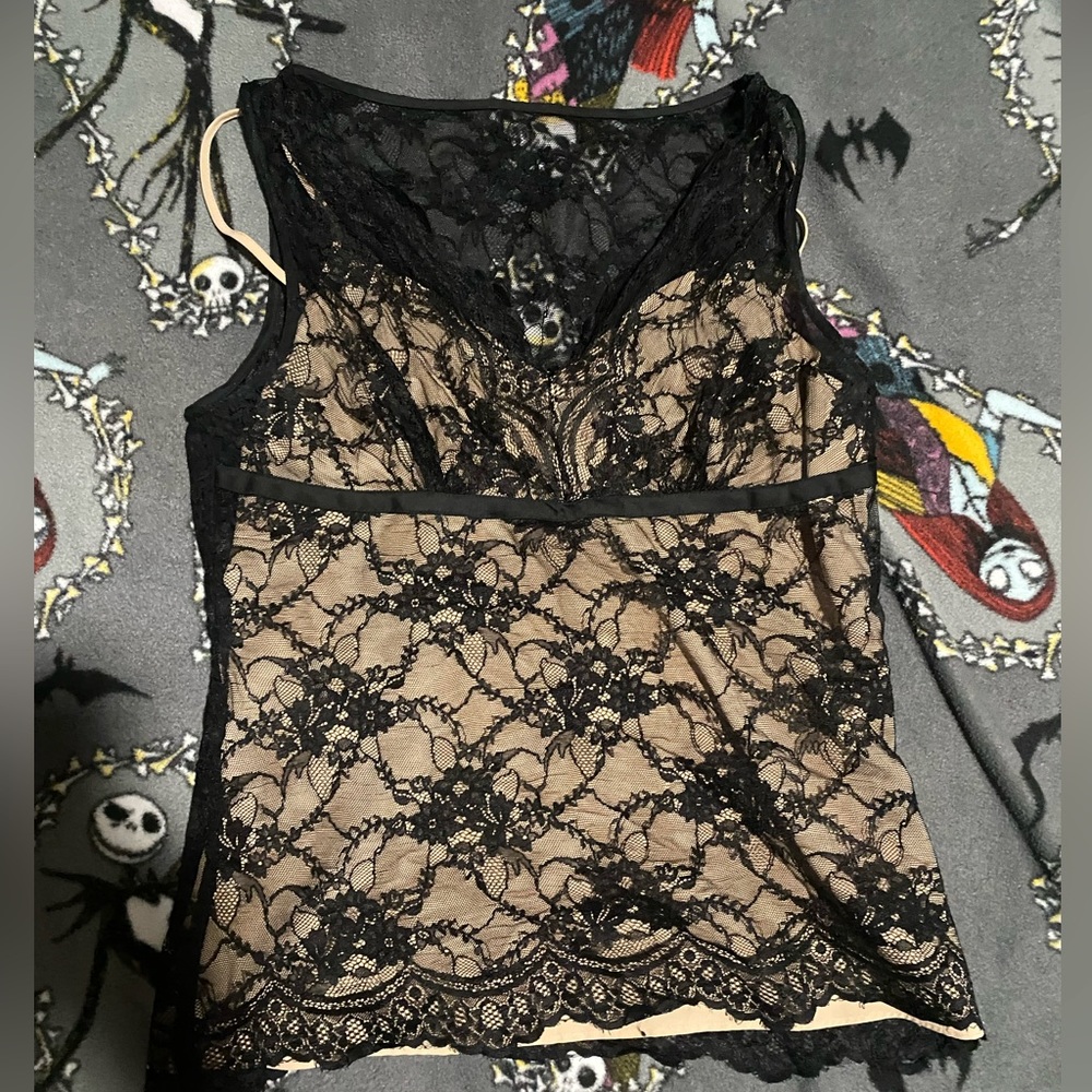 Loft lace and nude tank top